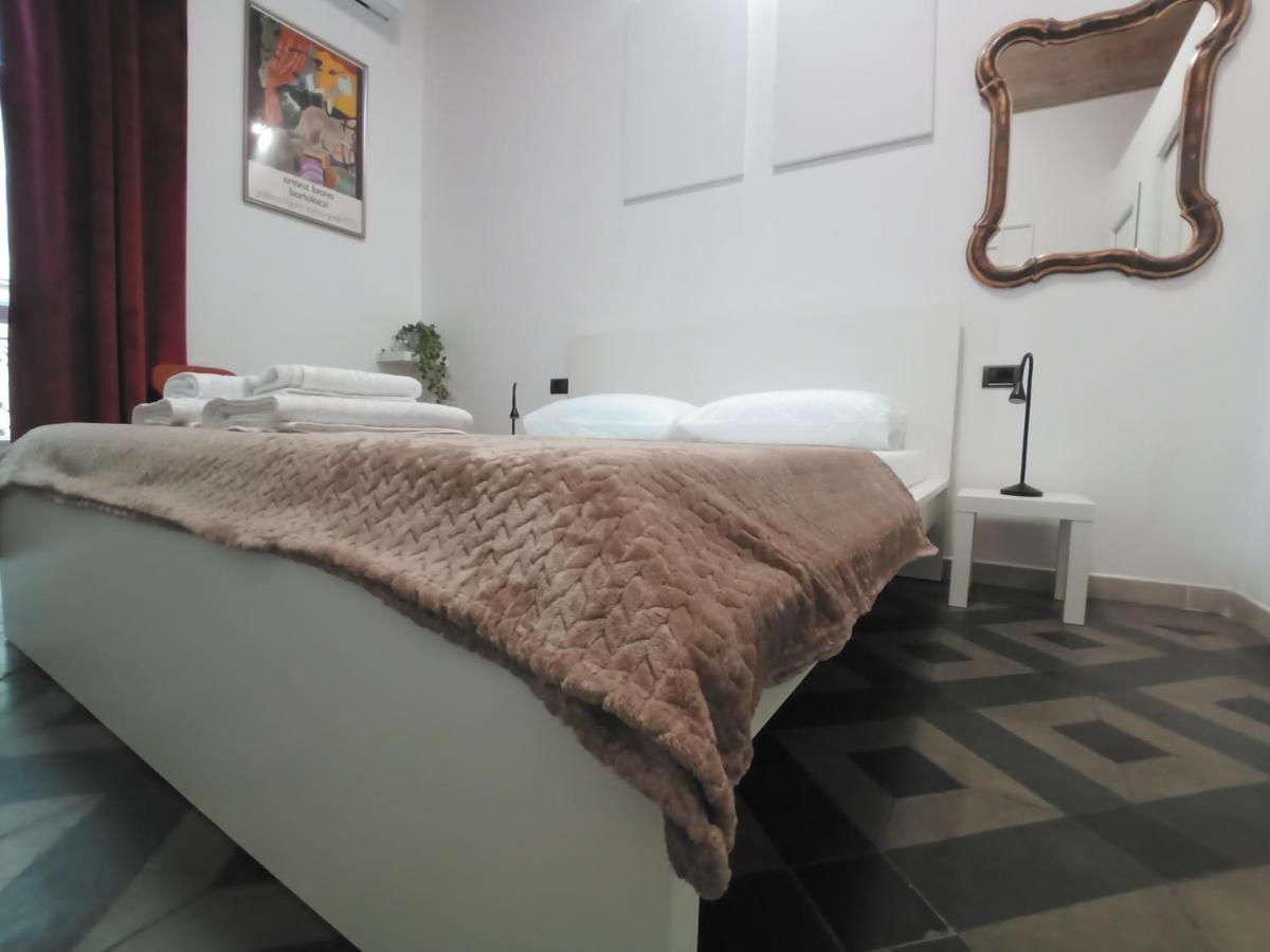 Artdeco Rooms Турин Екстер'єр фото