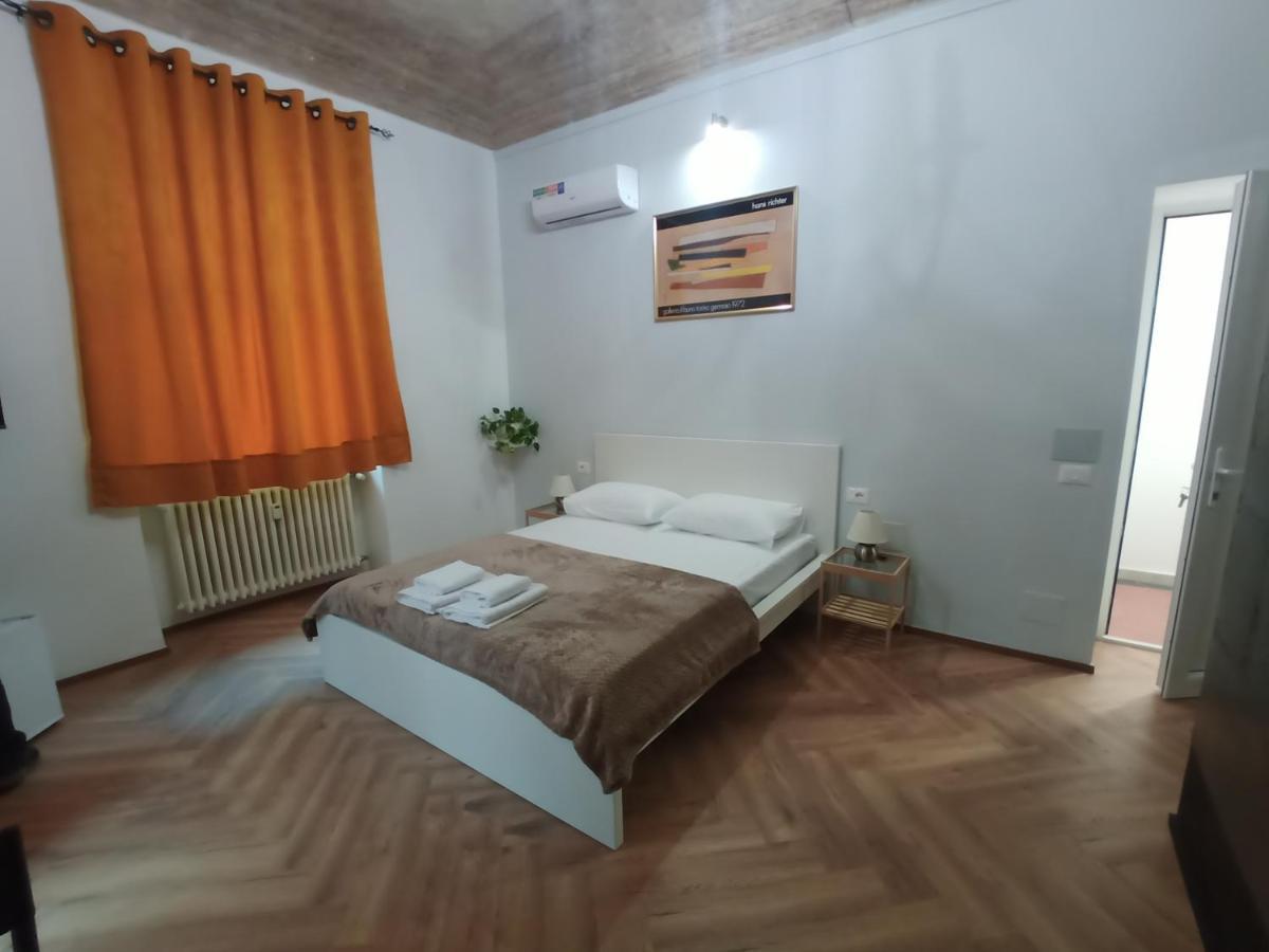 Artdeco Rooms Турин Екстер'єр фото