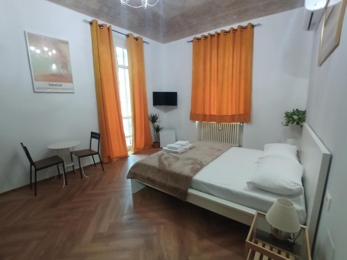 Artdeco Rooms Турин Екстер'єр фото
